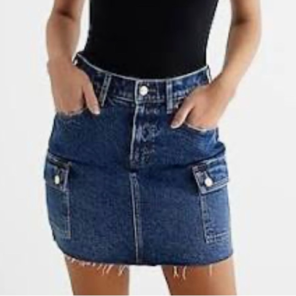 💋 Express - Cargo Style Denim Skirt